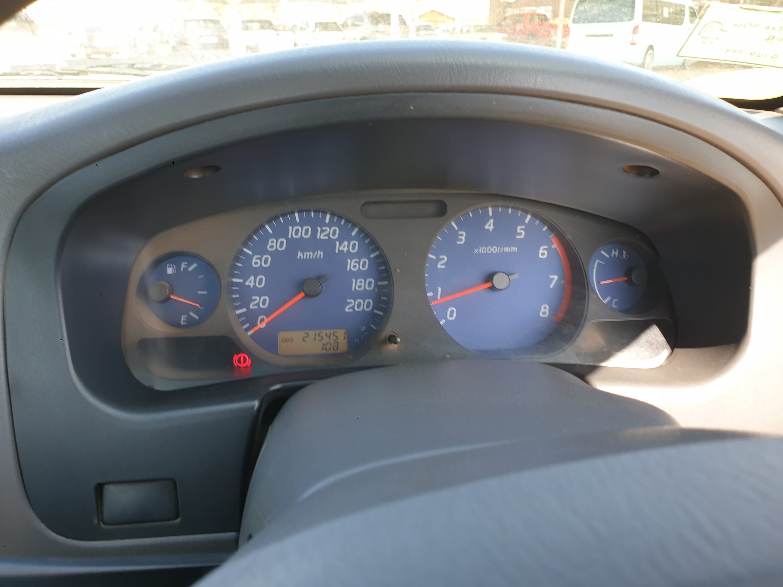 NISSAN NP300 2.0i S/C - Image 6