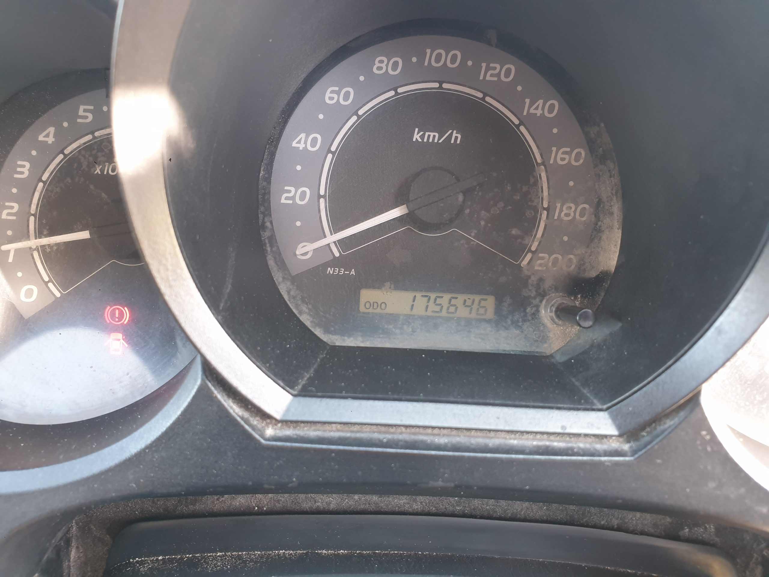 TOYOTA HILUX 2.0 VVTi S/C - Image 2