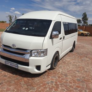 TOYOTA QUANTUM GL
