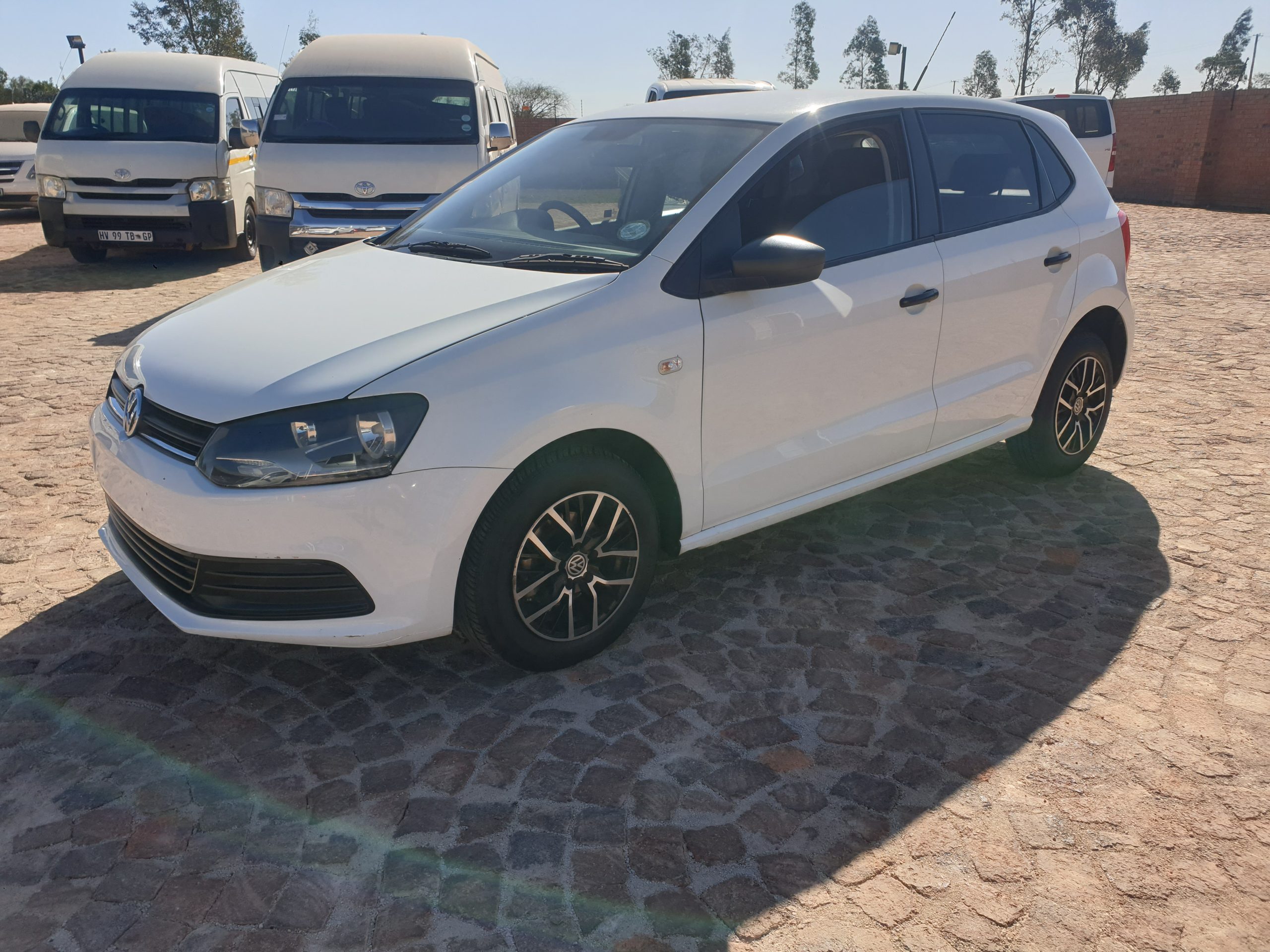 VW POLO