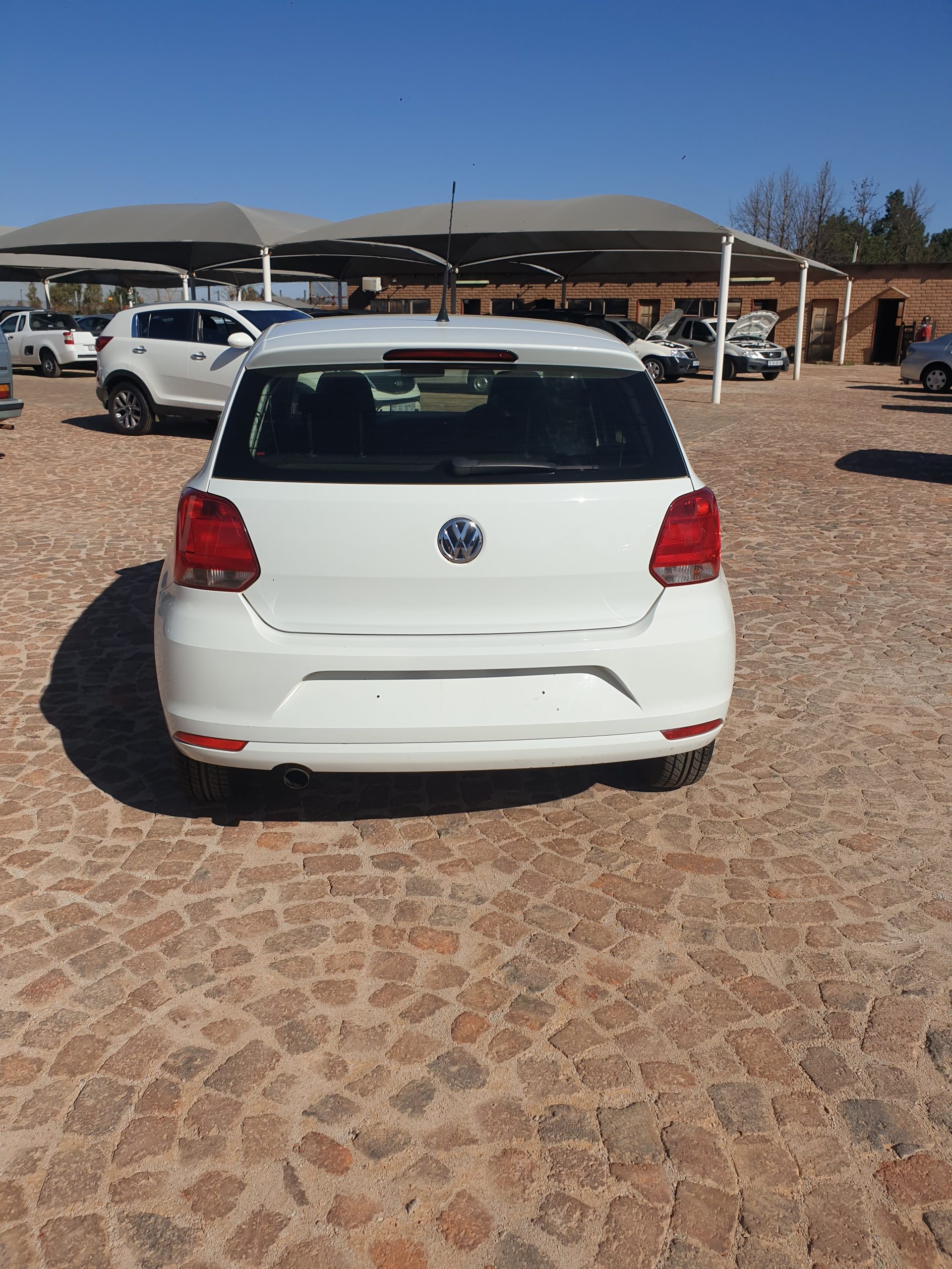 VW POLO - Image 4