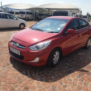 HYUNDAI ACCENT
