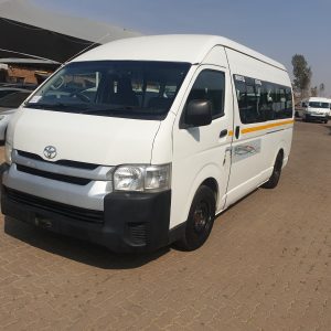TOYOTA QUANTUM 2.7 VVTi 16-SEAT
