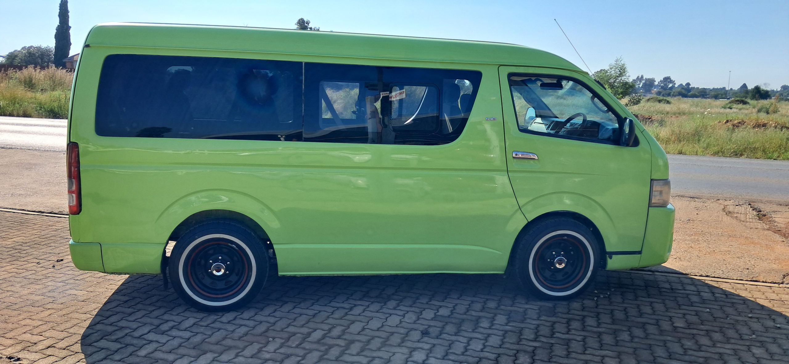 TOYOTA BABY QUANTUM - Image 7