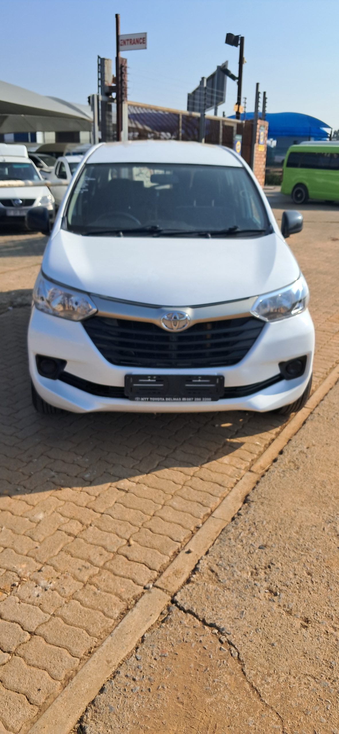 TOYOTA AVANZA 1.5SX AUTOMATIC - Image 2