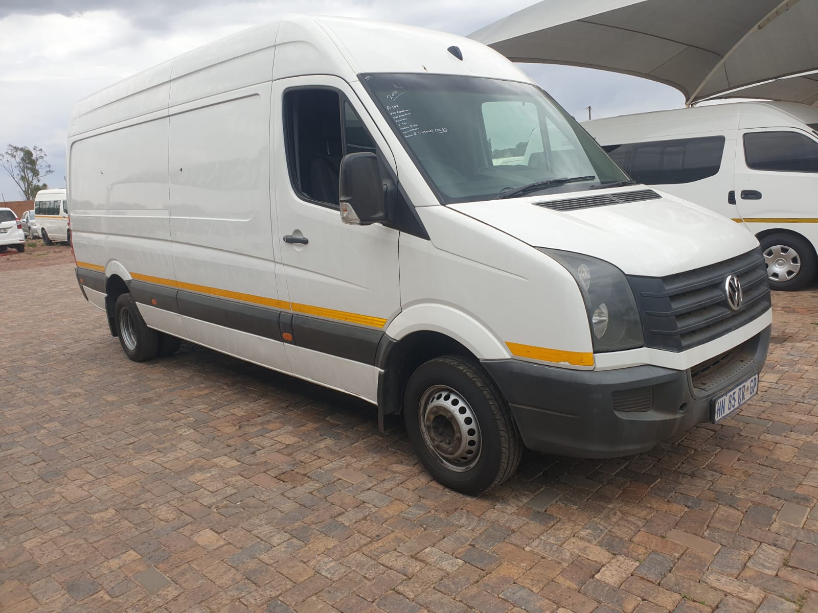 VW CRAFTER PANEL-VAN - Image 5