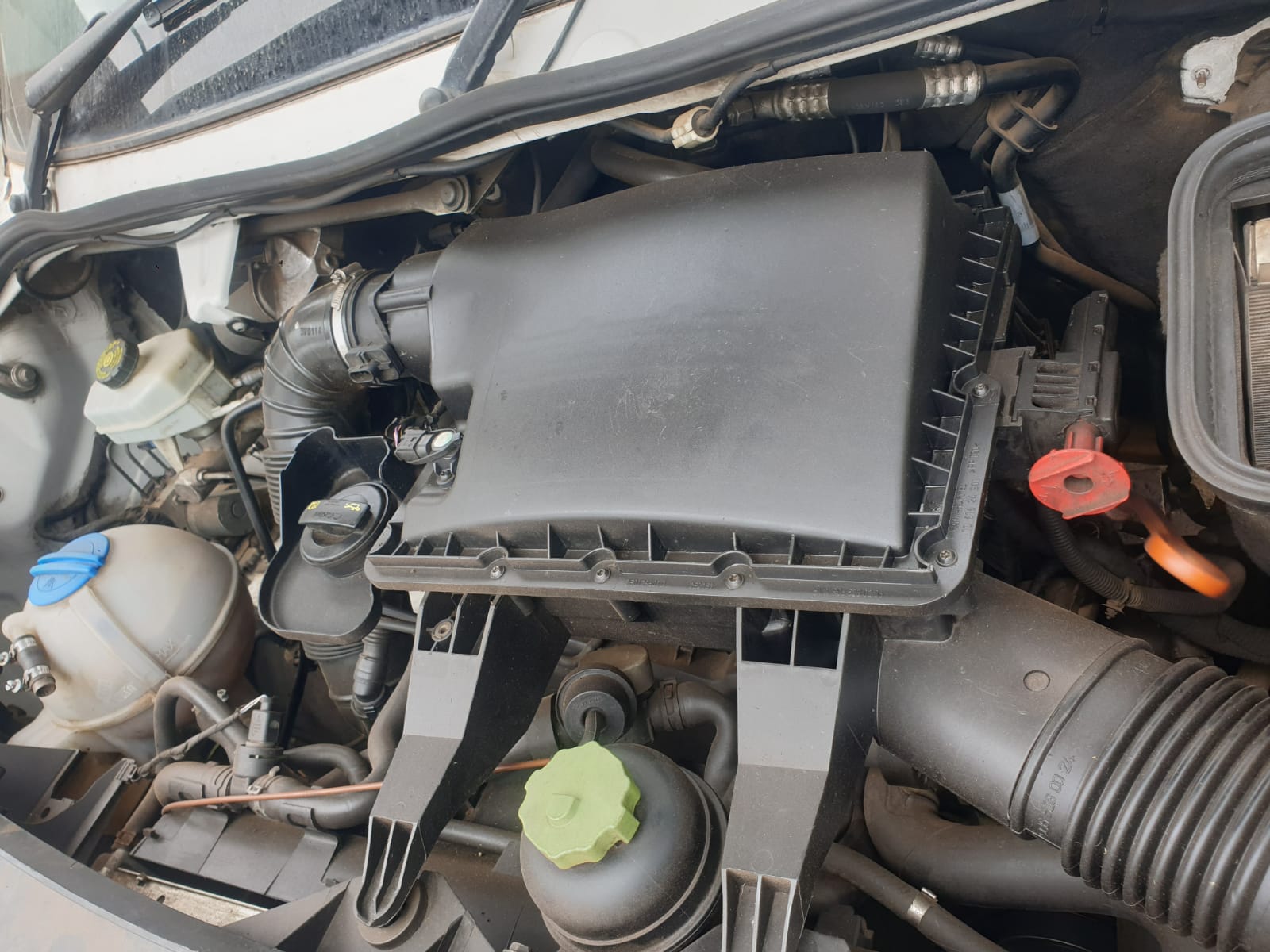VW CRAFTER PANEL-VAN - Image 13