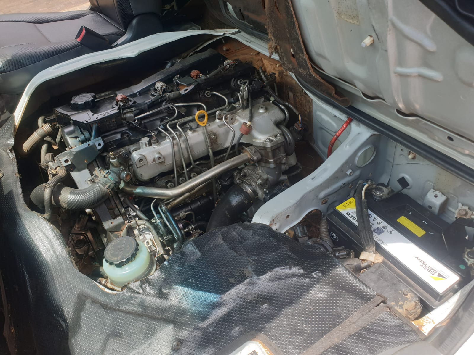 TOYOTA QUANTUM SESFIKILE DIESEL - Image 13