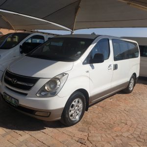 HYUNDAI H1 AUTOMATIC