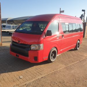 TOYOTA QUANTUM SESFIKILE PETROL